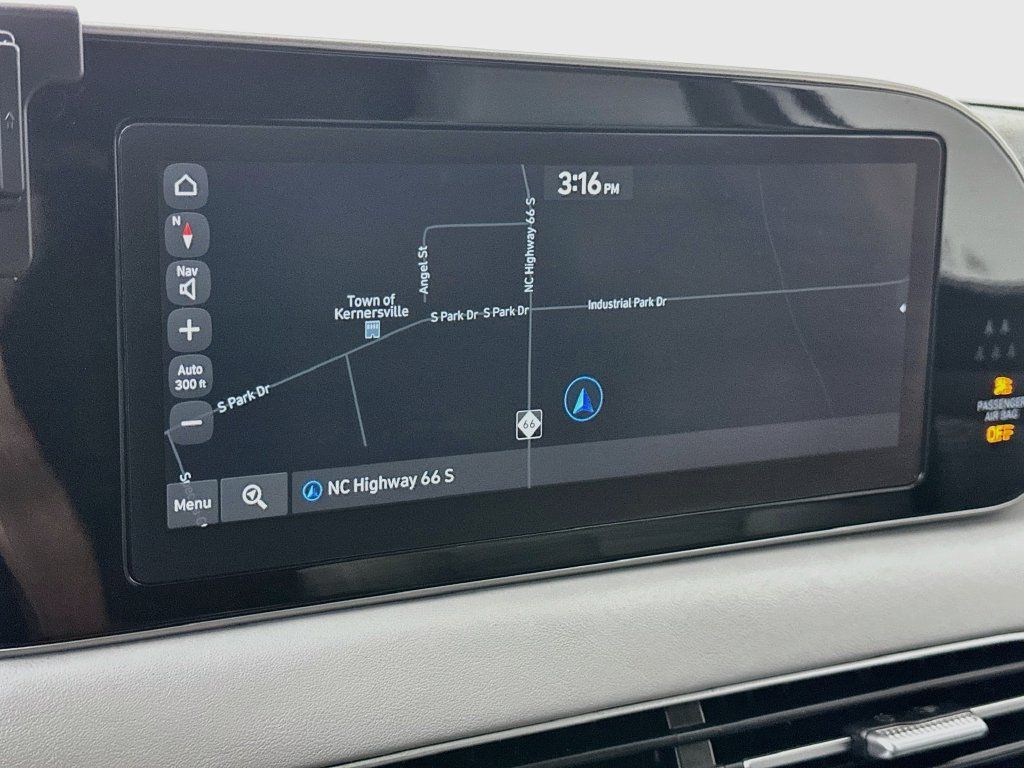Used 2021 Hyundai Palisade SEL w/ Premium Package AWD/4WD image 19