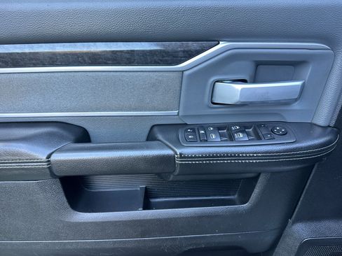 Used 2022 RAM 2500 Lone Star w/ Safety Group B image 11