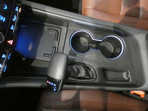 Used 2024 Dodge Durango GT image 16