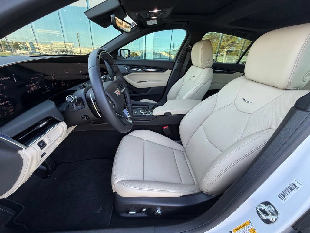 Used 2025 Cadillac CT5 Premium Luxury w/ Technology Package RWD image 13
