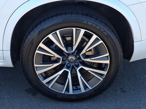 Used 2020 Volvo XC90 T5 Momentum AWD/4WD image 8