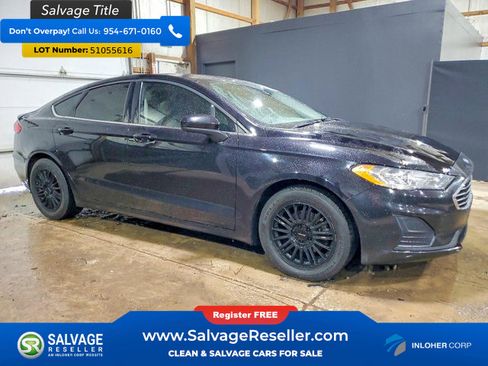 Used 2020 Ford Fusion SE FWD image 5