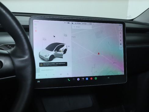 Used 2022 Tesla Model Y Performance AWD/4WD image 23