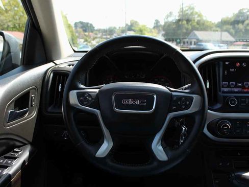 Used 2016 GMC Canyon SLT image 18