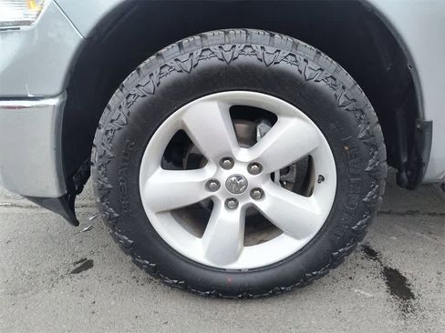 Used 2023 RAM 1500 Classic SLT image 10