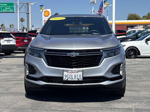 Used 2023 Chevrolet Equinox Premier FWD image 2