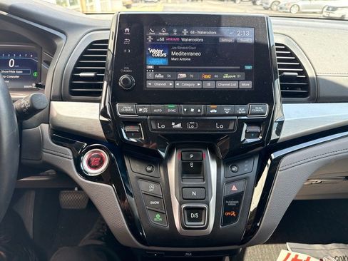 Used 2023 Honda Odyssey Touring image 18