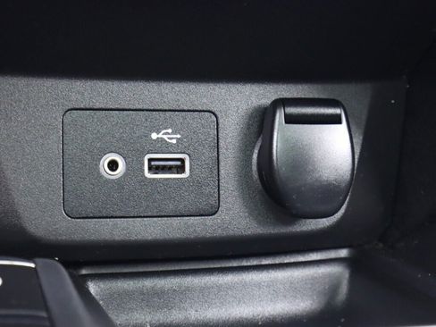 Used 2020 Nissan Rogue SV w/ Sun & Sound Touring Package AWD/4WD image 26