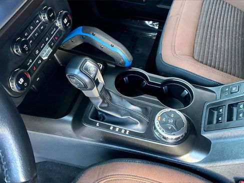 Used 2021 Ford Bronco Outer Banks image 18