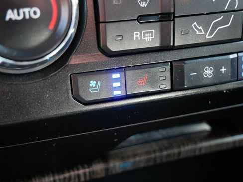 Used 2020 Ford F250 Lariat AWD/4WD image 28
