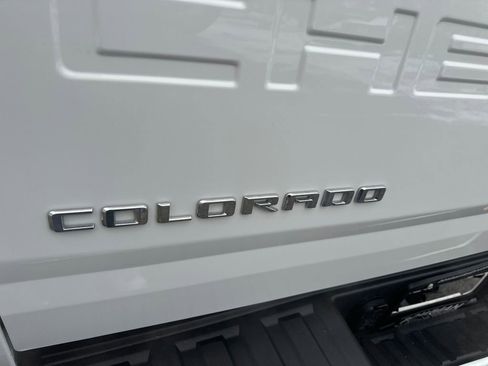 Certified 2022 Chevrolet Colorado LT w/ LT Convenience Package image 15