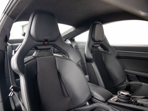 Certified 2026 Porsche 911 GT3 image 27