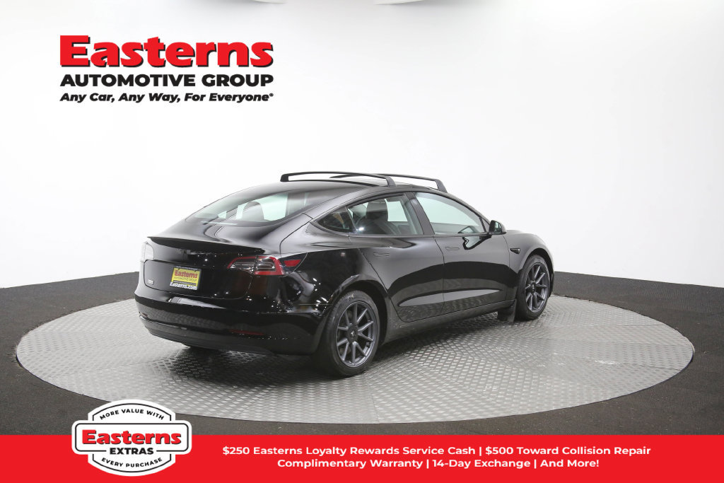 Used 2022 Tesla Model 3 Long Range AWD/4WD image 36