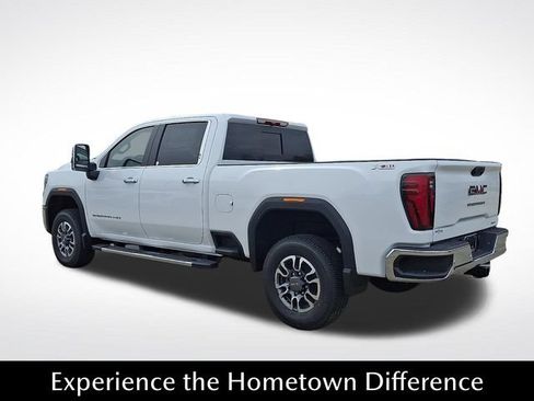 New 2026 GMC Sierra 2500 SLT w/ SLT Premium Package AWD/4WD image 4