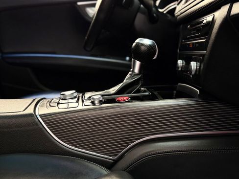 Used 2015 Audi RS 7 Prestige image 36