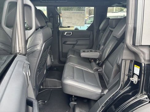 New 2026 Ford Bronco Big Bend w/ Black Diamond Package image 25