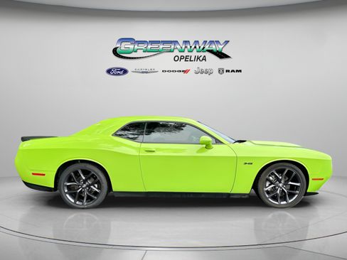 Used 2023 Dodge Challenger R/T w/ Blacktop Package RWD image 10