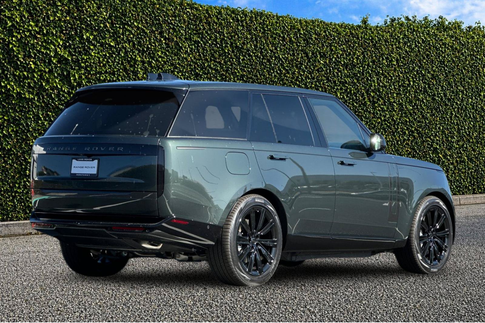 New 2026 Land Rover Range Rover SE AWD/4WD image 6