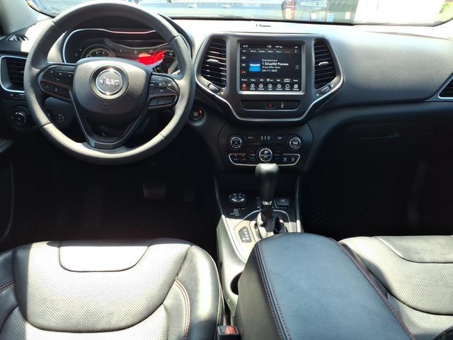 Used 2022 Jeep Cherokee Trailhawk w/ Premium Leather Package AWD/4WD image 14