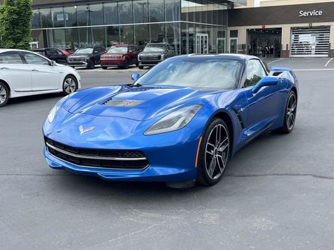 Used 2015 Chevrolet Corvette Stingray Coupe w/ 2LT Preferred Equipment Group RWD image 4