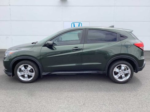 Used 2016 Honda HR-V EX image 2