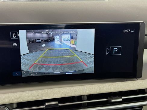 Certified 2025 Hyundai Tucson SEL image 17