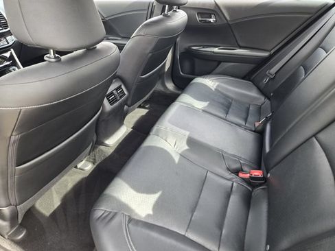 Used 2016 Honda Accord EX-L image 30