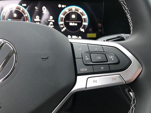 New 2026 Volkswagen Tiguan S image 20