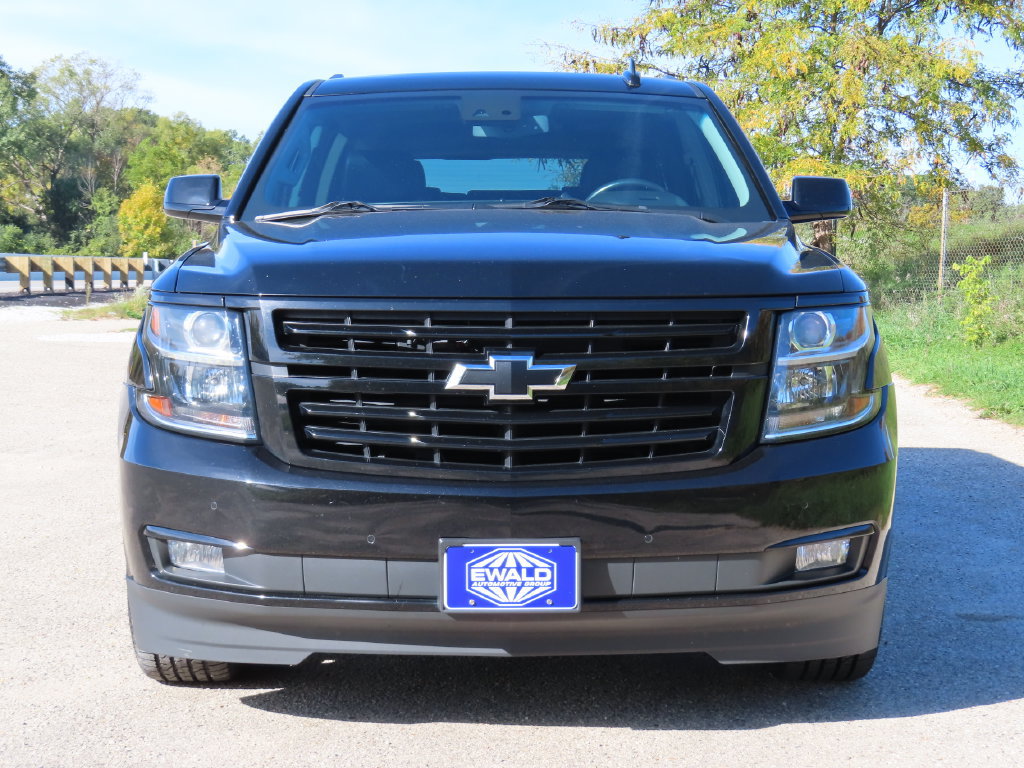 Used 2020 Chevrolet Suburban LT AWD/4WD image 21