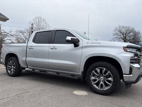 Used 2020 Chevrolet Silverado 1500 LT image 6