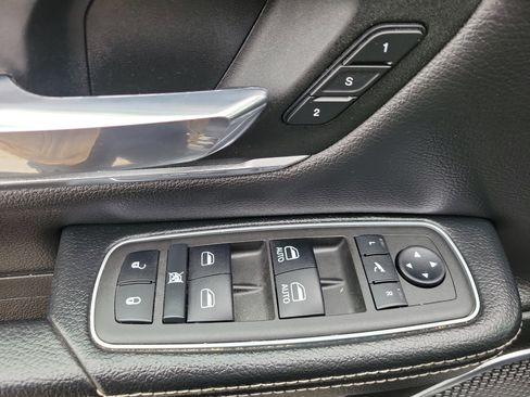 Used 2022 RAM 1500 Laramie image 20