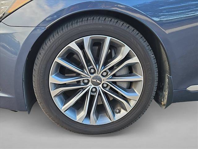 Used 2015 Hyundai Genesis 3.8 w/ Option Group 04 RWD image 13