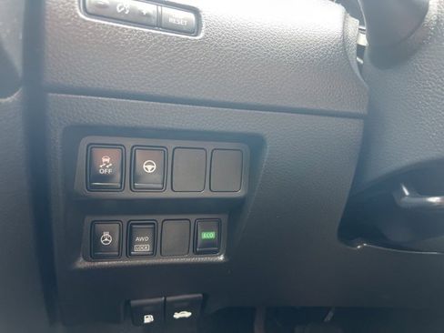 Used 2019 Nissan Rogue Sport SL image 21