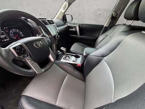 Used 2022 Toyota 4Runner SR5 Premium w/ Moonroof Package image 23