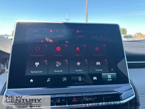 Used 2025 Jeep Compass Limited AWD/4WD image 37