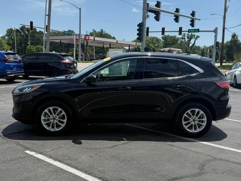 Used 2020 Ford Escape SE AWD/4WD image 9