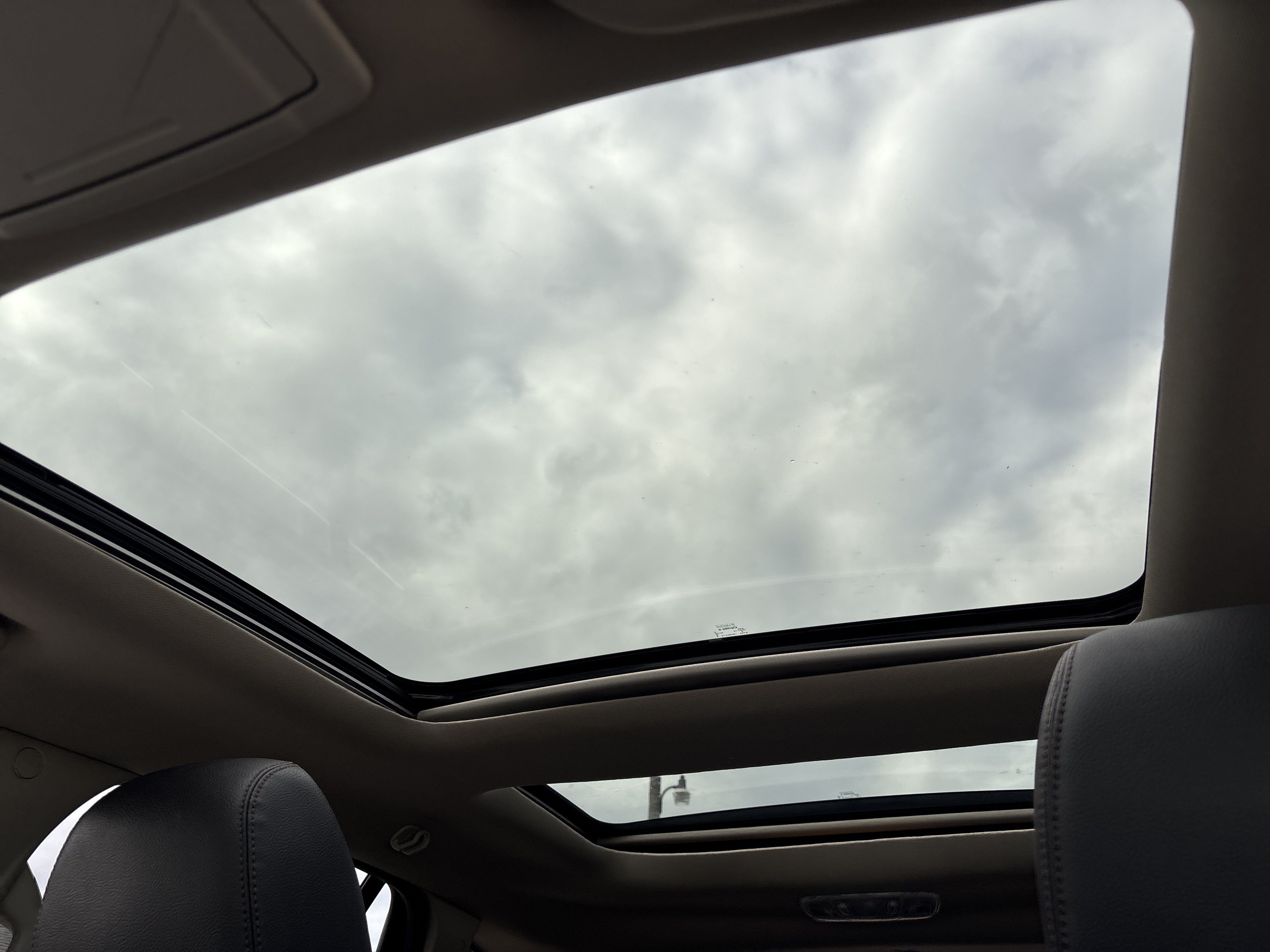 Used 2013 Ford Edge Limited w/ Canadian Touring Pkg AWD/4WD image 7