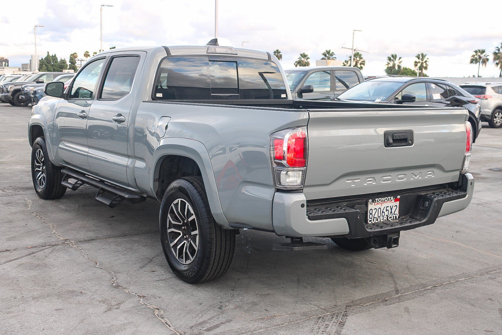 Used 2020 Toyota Tacoma TRD Sport w/ Technology Package RWD image 7