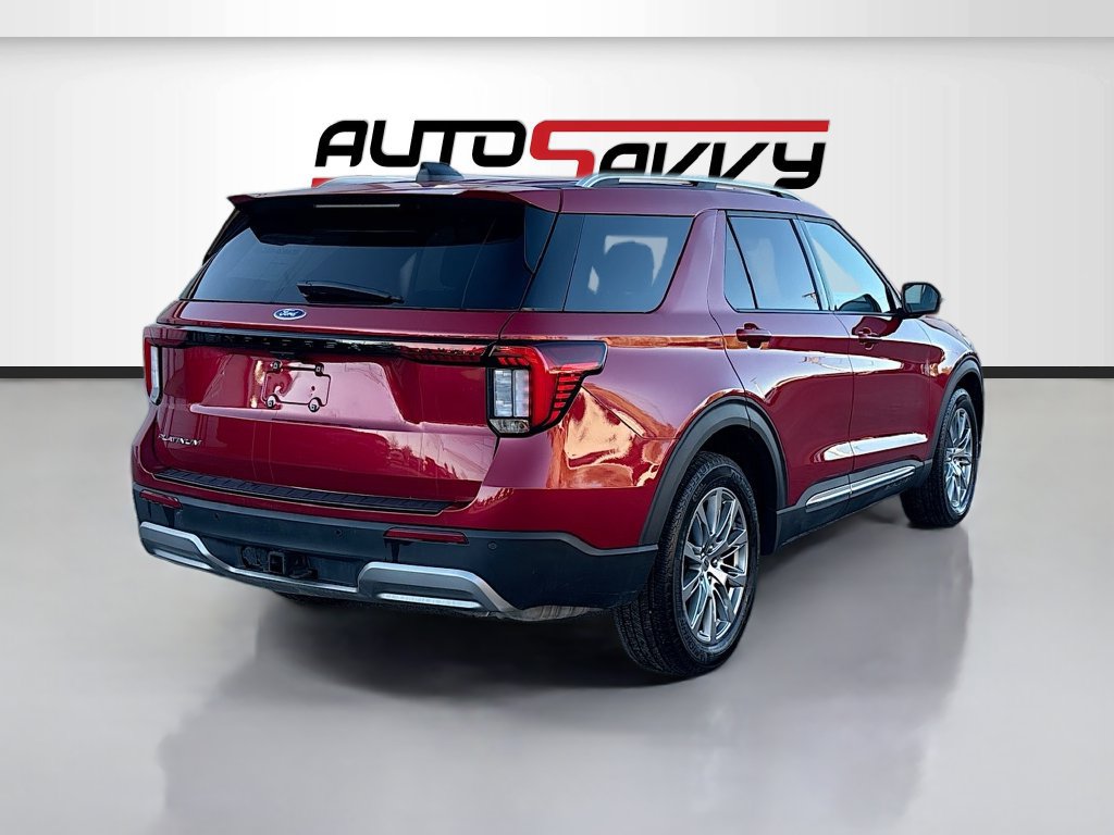 Used 2025 Ford Explorer Platinum AWD/4WD image 7