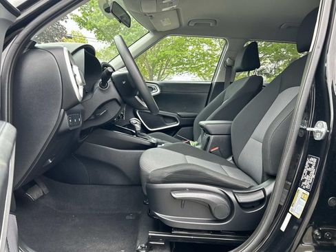Certified 2022 Kia Soul LX FWD image 16