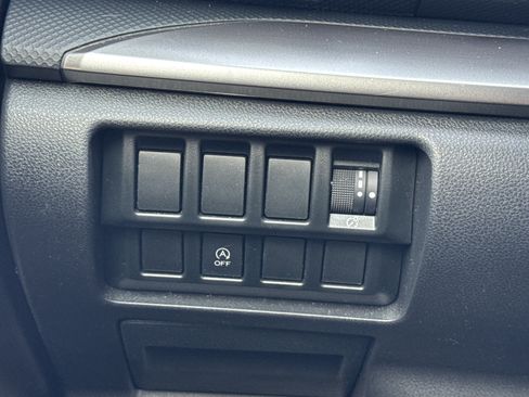 Used 2019 Subaru Forester Premium w/ All-Weather Package AWD/4WD image 7