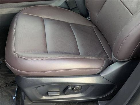 New 2026 Ford Explorer Platinum RWD image 4