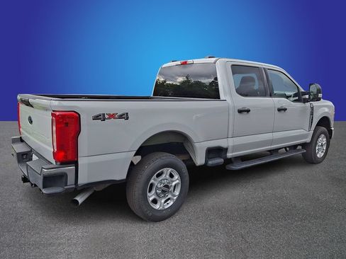 Used 2026 Ford F250 XLT AWD/4WD image 4
