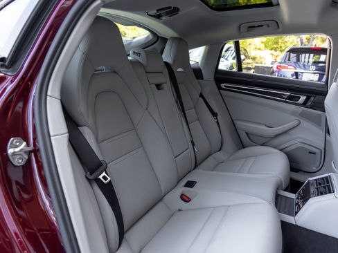 Certified 2023 Porsche Panamera Platinum Edition RWD image 50