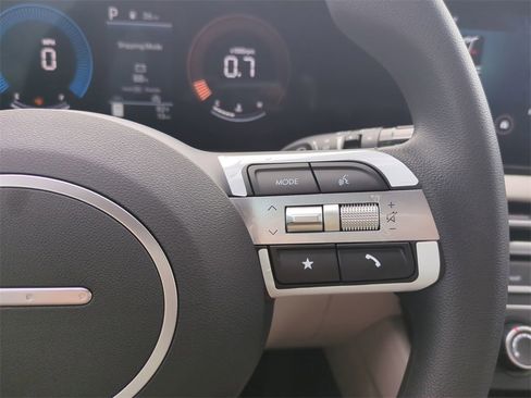 New 2026 Hyundai Tucson SE image 29