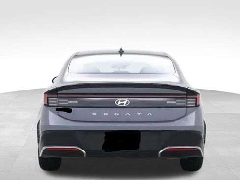 Used 2025 Hyundai Sonata SEL FWD image 8
