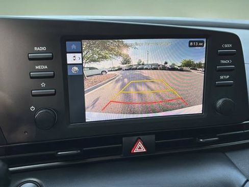 Used 2025 Hyundai Elantra Sport FWD image 26