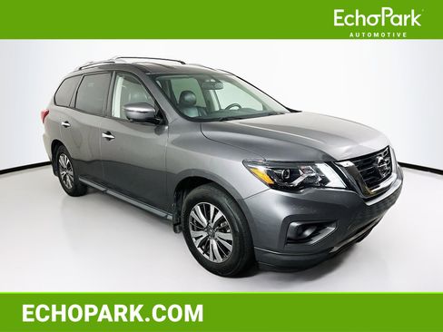 Used 2019 Nissan Pathfinder SL w/ Cargo Package image 1