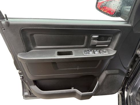 Used 2022 RAM 1500 Tradesman AWD/4WD image 9