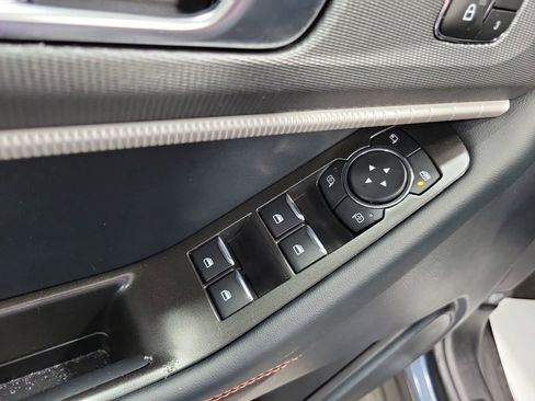 Used 2025 Ford Explorer ST image 41